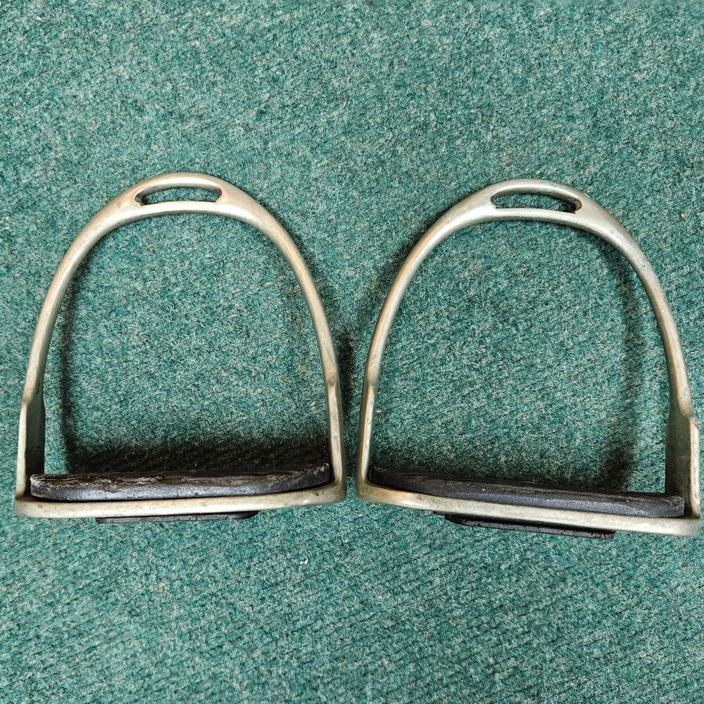 English Stirrups with pads (pair) for horse saddle